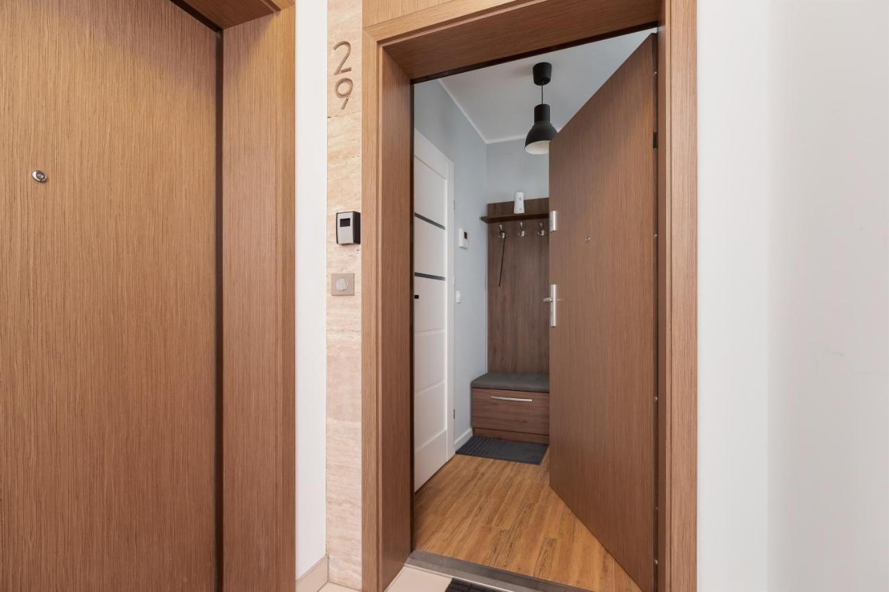 קרקוב Apartments Cystersow Cracow By Noclegi Renters מראה חיצוני תמונה